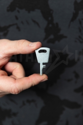 Ключ запасной для наручников БРС-2 (серебристый)