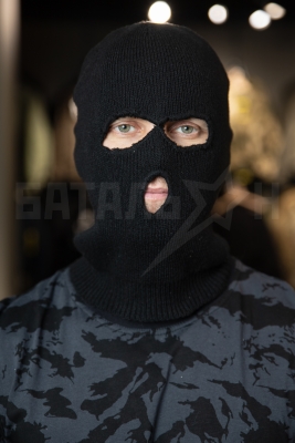 Черная маска (балаклава) спецназа